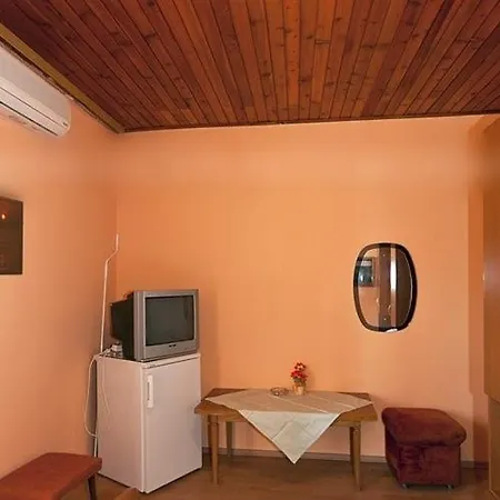 Daire In With Sea View, Balcony, Air Conditioning, Wifi 3674-5